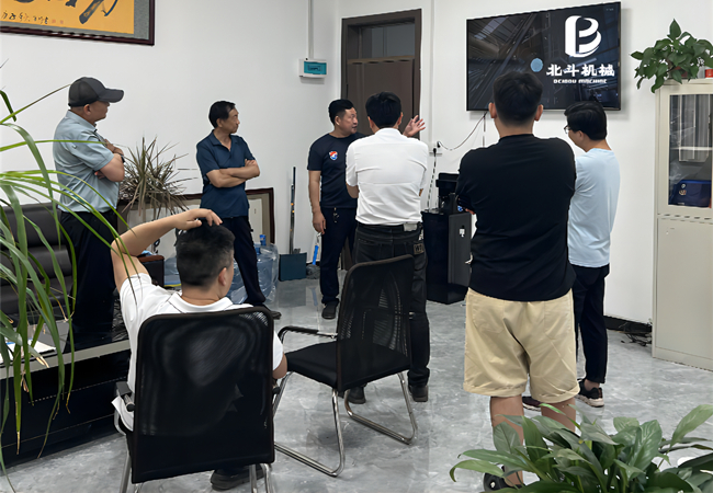 91免费成人大片的生產線現場更加具有影響力