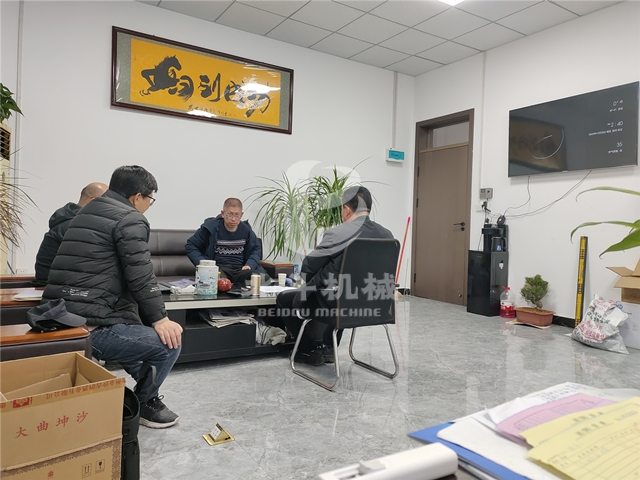 河北客戶考察炭化行業新寵——麻杆91免费成人大片