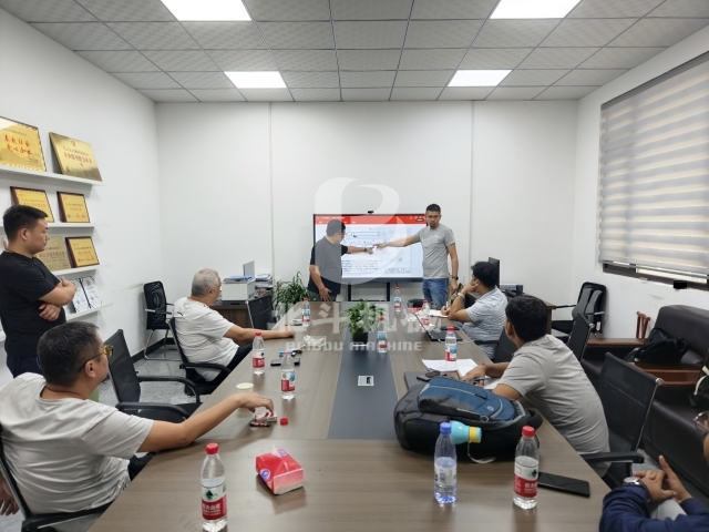 印度客戶來驗收91免费成人大片,確保合作交付